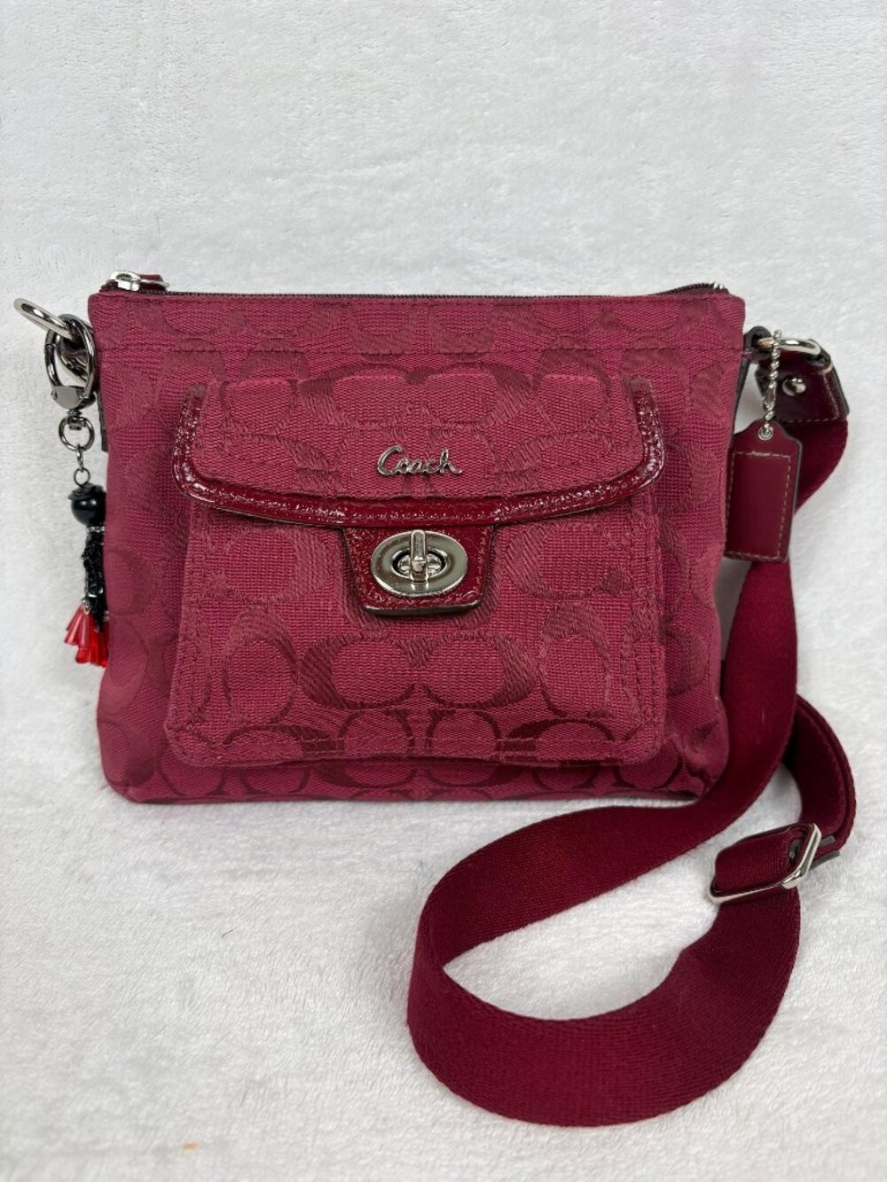 Coach Signature Y2K Canvas Pocket Swingpack Crossbody in Crimson with Charm